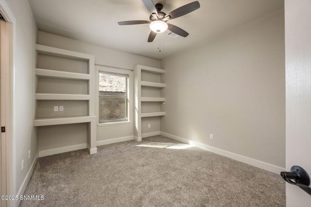3827 Yellowstone Drive, Las Cruces, NM 88011