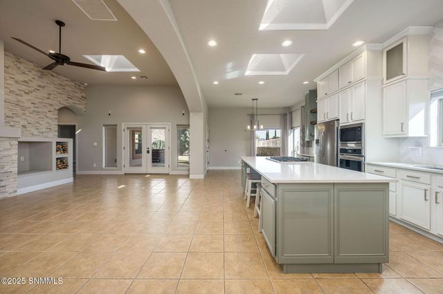 3827 Yellowstone Drive, Las Cruces, NM 88011