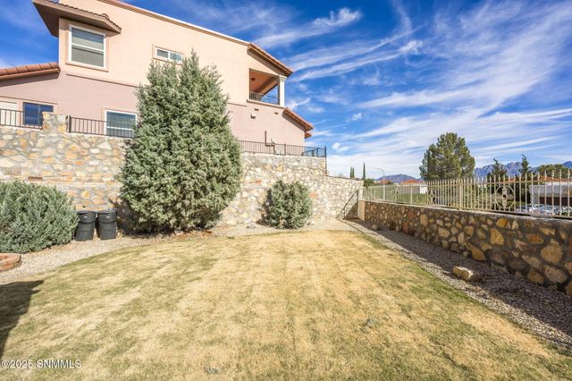 3827 Yellowstone Drive, Las Cruces, NM 88011