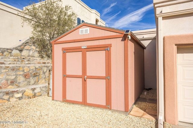 3827 Yellowstone Drive, Las Cruces, NM 88011