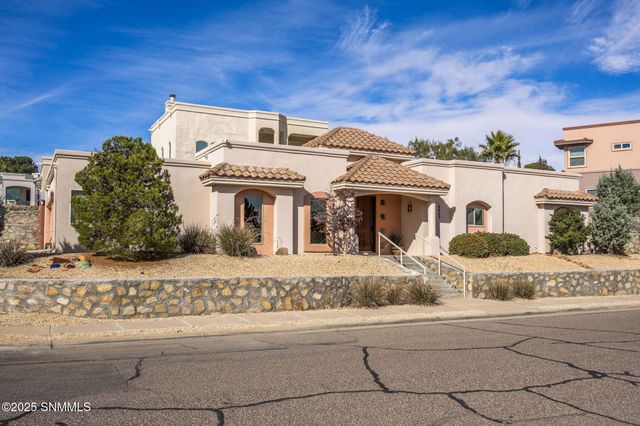 3827 Yellowstone Drive, Las Cruces, NM 88011