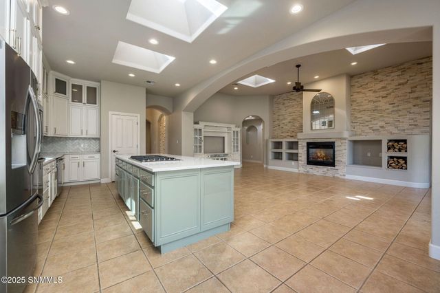 3827 Yellowstone Drive, Las Cruces, NM 88011