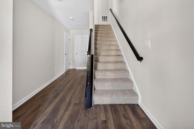 27 MERION AVE, Baltimore, MD 21237