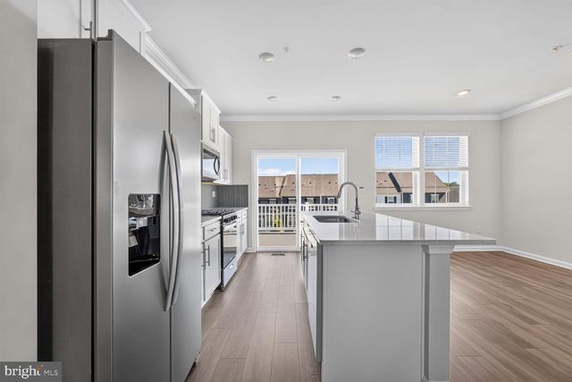 27 MERION AVE, Baltimore, MD 21237