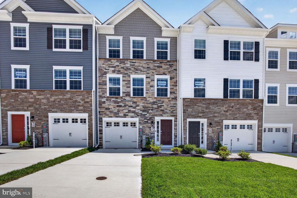 27 MERION AVE, Baltimore, MD 21237