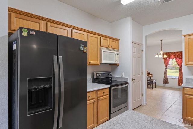6018 Patch Ln, Pensacola, FL 32526