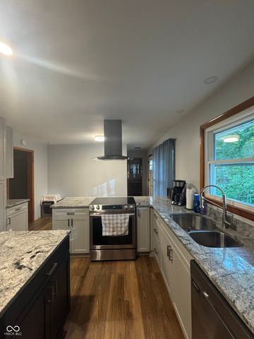 13715 N Delaware Road, Batesville, IN 47006