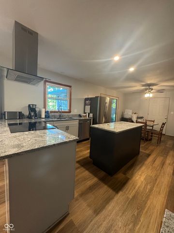 13715 N Delaware Road, Batesville, IN 47006