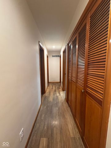 13715 N Delaware Road, Batesville, IN 47006