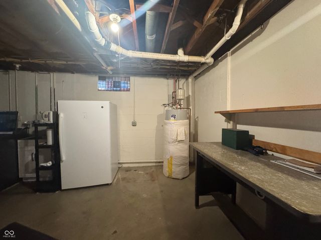 13715 N Delaware Road, Batesville, IN 47006