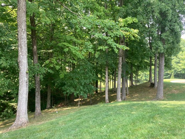 13715 N Delaware Road, Batesville, IN 47006