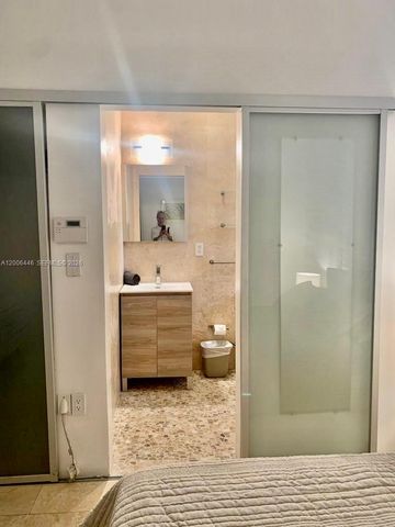 826 7th St 3, Miami Beach, FL 33139