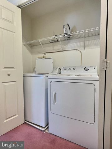 38 MAGNOLIA CT, Bordentown, NJ 08505