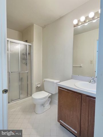 38 MAGNOLIA CT, Bordentown, NJ 08505