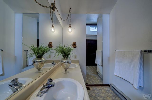 14 Crested Hill Ct., Pueblo, CO 81008