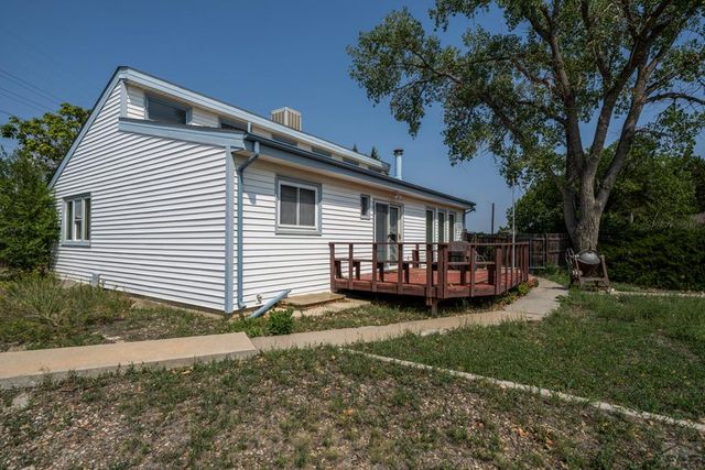 14 Crested Hill Ct., Pueblo, CO 81008