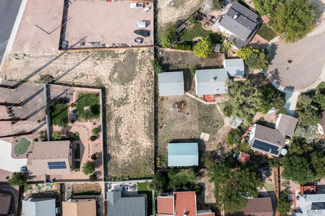 14 Crested Hill Ct., Pueblo, CO 81008