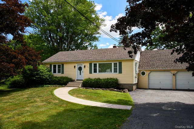 228 State Route 32 S, New Paltz, NY 12561