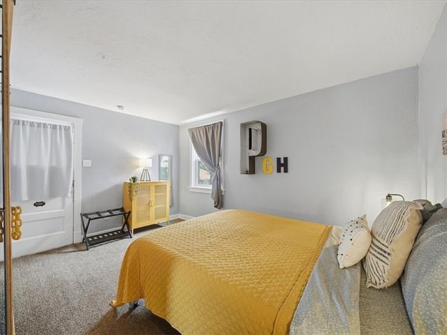 711 Louisa St, Mt Oliver, PA 15210