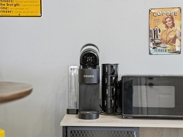 711 Louisa St, Mt Oliver, PA 15210