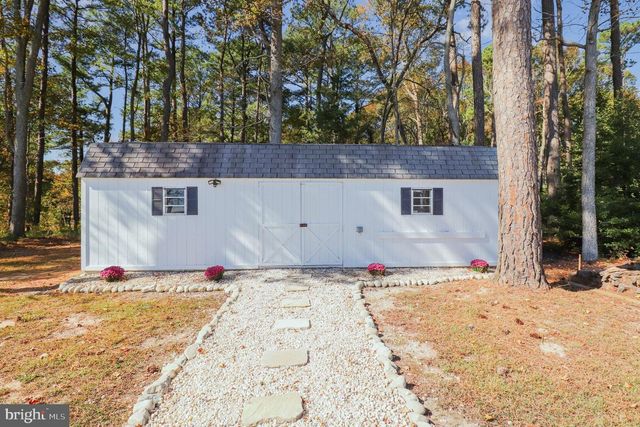 160 SHIPWATCH LN, Reedville, VA 22539