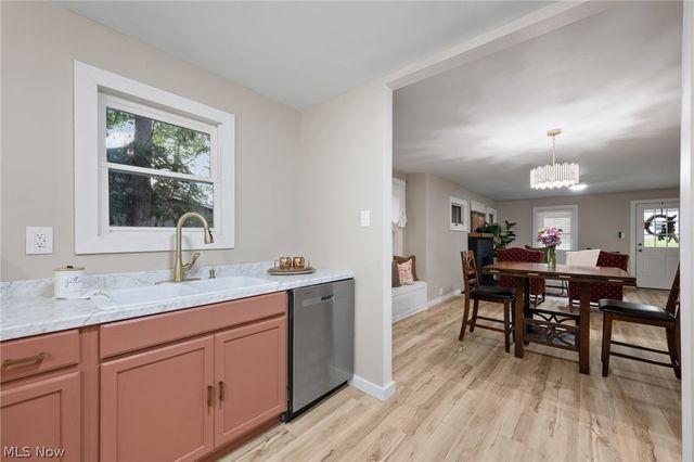 174 Killian Road, Akron, OH 44319