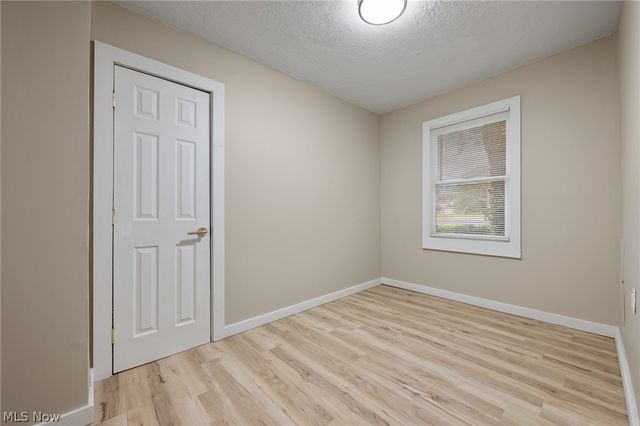 174 Killian Road, Akron, OH 44319