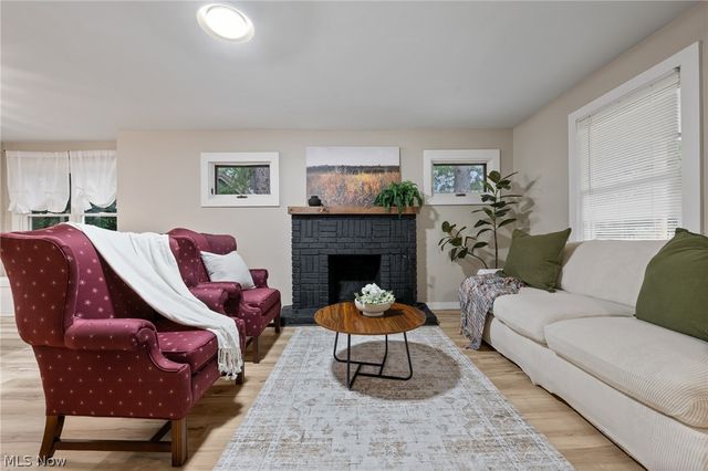 174 Killian Road, Akron, OH 44319