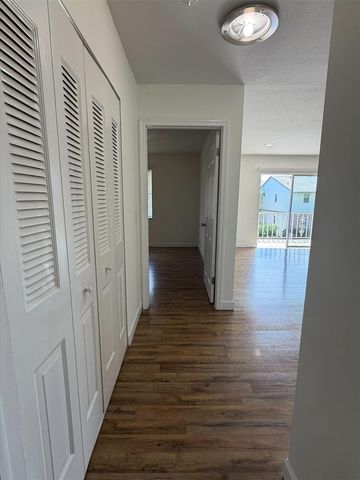 2017 S Seacrest Boulevard D, Boynton Beach, FL 33435