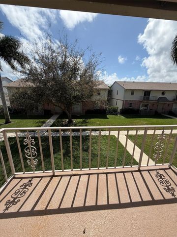 2017 S Seacrest Boulevard D, Boynton Beach, FL 33435