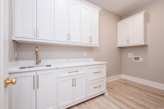 147 Calion Court, Little Rock, AR 72223