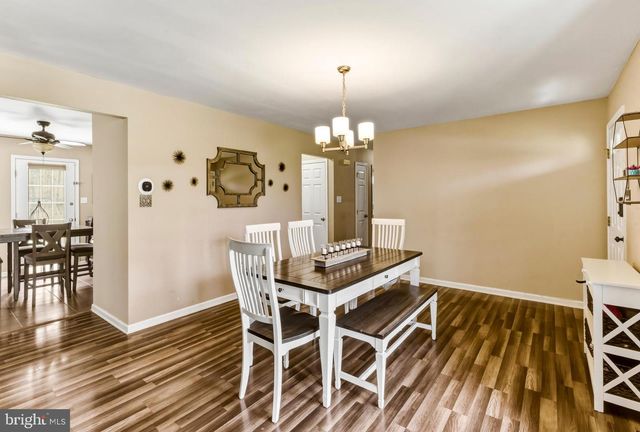 584 LANTERN WAY, Franklinville, NJ 08322