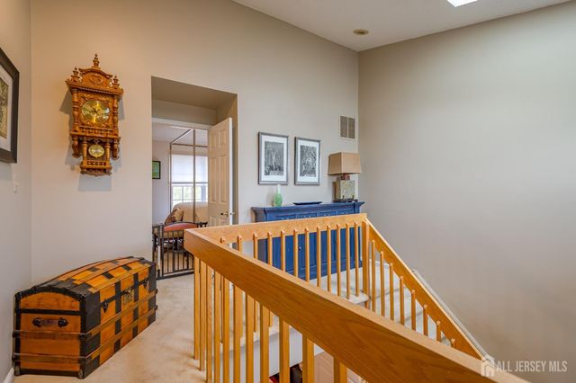 32 Springwood Court, South Brunswick, NJ 08540