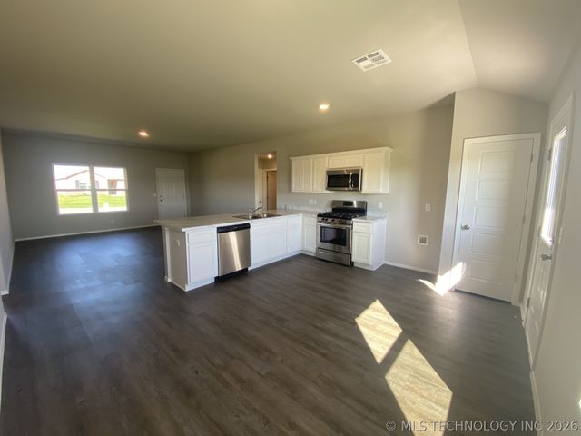 16239 S 88th East Avenue, Bixby, OK 74008