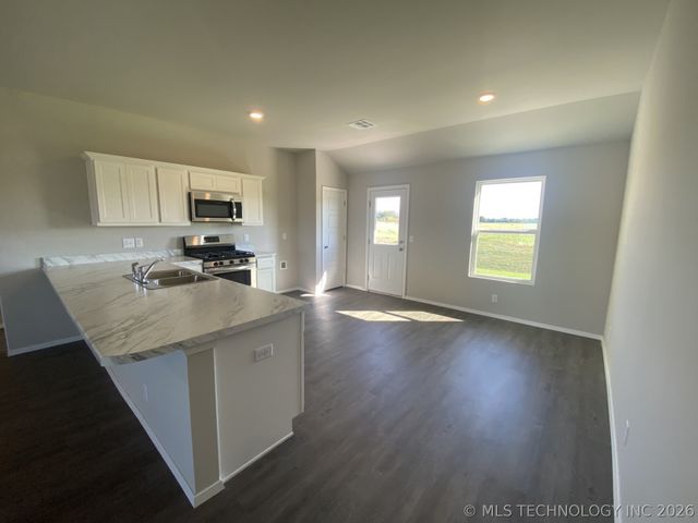 16239 S 88th East Avenue, Bixby, OK 74008