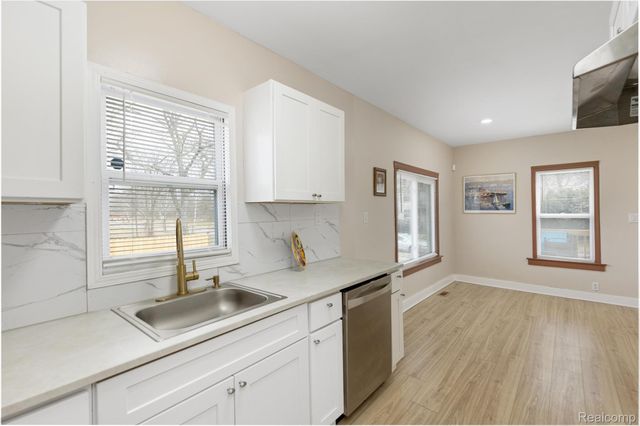 12617 Filbert Street, Detroit, MI 48205