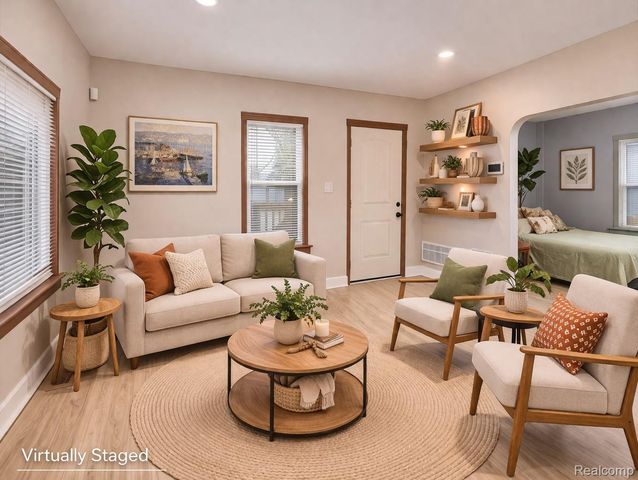 12617 Filbert Street, Detroit, MI 48205