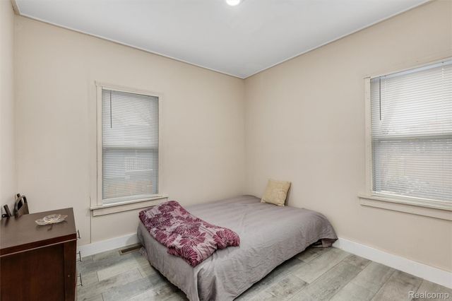 12617 Filbert Street, Detroit, MI 48205