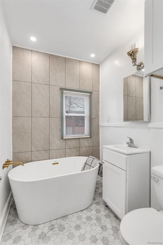 12617 Filbert Street, Detroit, MI 48205