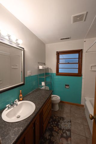 504 S Lincoln Avenue, Aurora, MO 65605