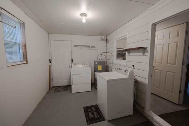 504 S Lincoln Avenue, Aurora, MO 65605