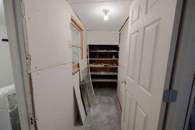 504 S Lincoln Avenue, Aurora, MO 65605