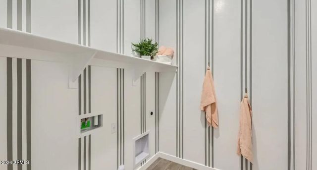 16833 W SMOKETREE Drive, Surprise, AZ 85387