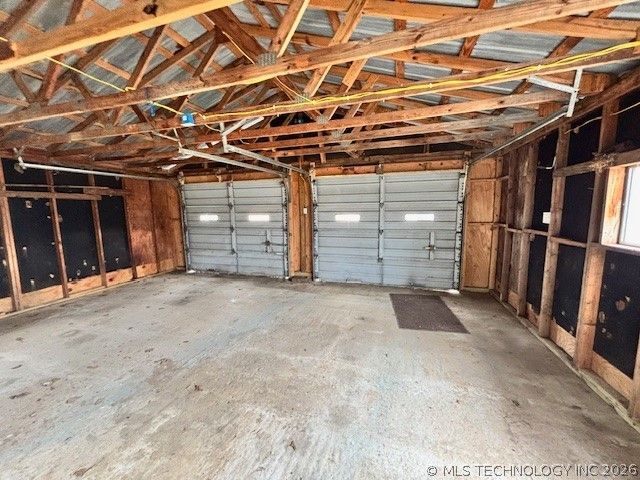 426867 E 1090 Road, Checotah, OK 74426