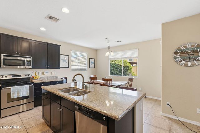 11325 E SANDOVAL Avenue E, Mesa, AZ 85212