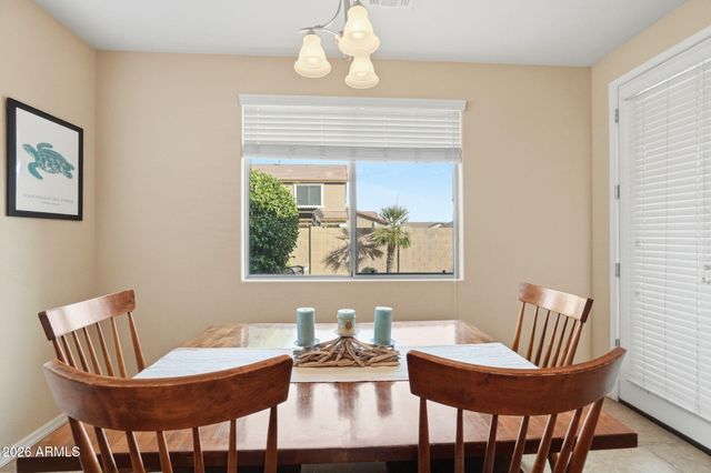 11325 E SANDOVAL Avenue E, Mesa, AZ 85212