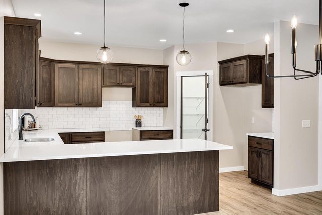 835 Crockett DRIVE, Holmen, WI 54636