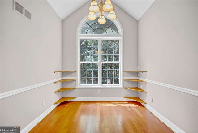 59 Rocky Circle NE, White, GA 30184