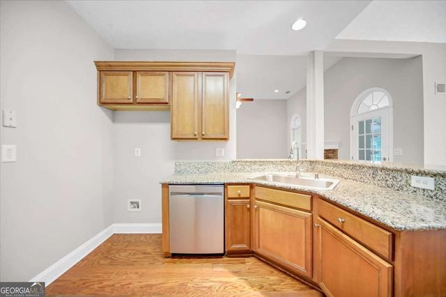 59 Rocky Circle NE, White, GA 30184