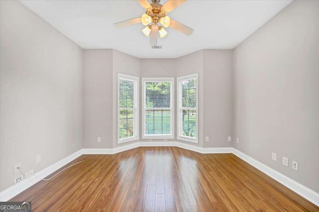 59 Rocky Circle NE, White, GA 30184
